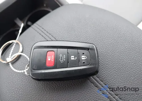 2024 Toyota Rav4 Hybrid Xle Premium z USA, uszkodzony, nr VIN 2T3B6RFV9RW071415